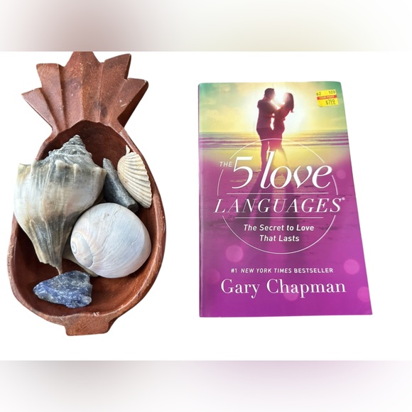 Other - The 5 love languages by Gary Chapman